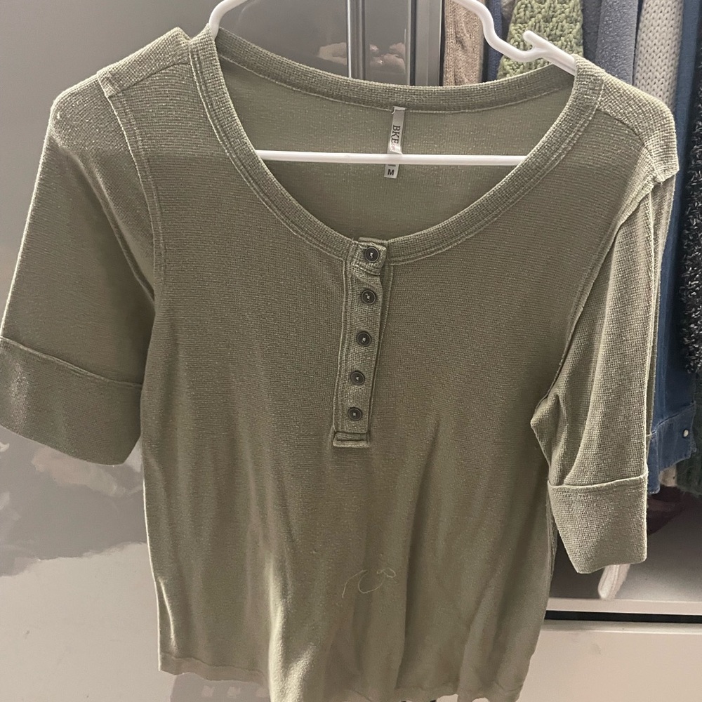 BKE Sage Green Short Sleeve Henley Top